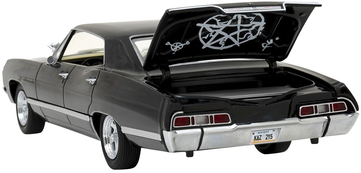 Model Car 1967 Chevrolet Impala Sport Sedan