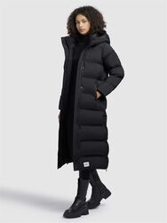 Mayla, Khujo, Winter Coat