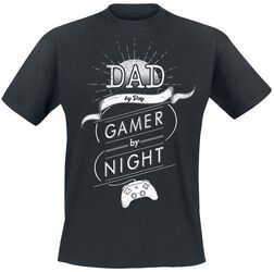 Fun Shirt Dad By Day - Gamer By Night
