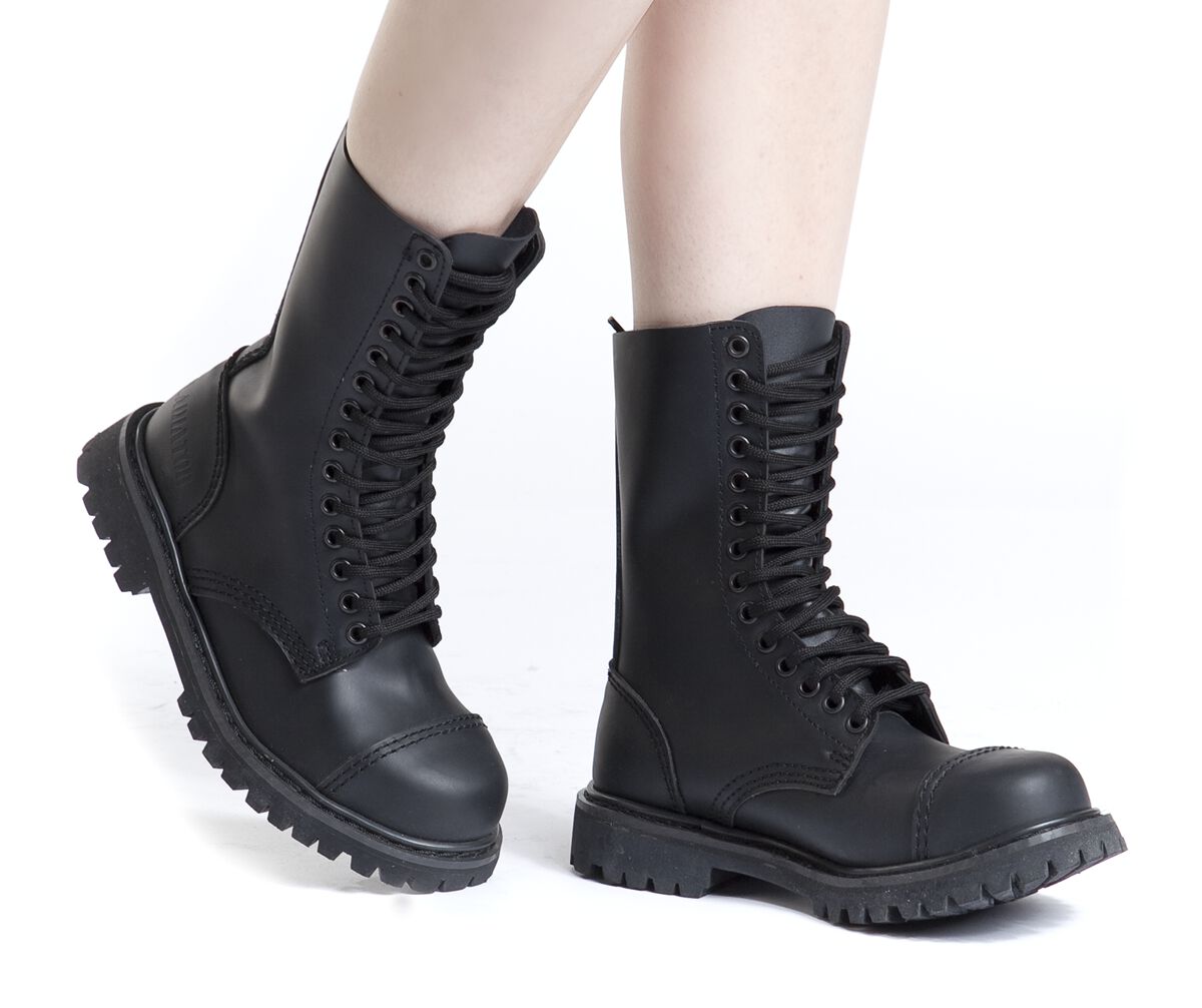 Phantom 14 Hole Brandit Boot EMP